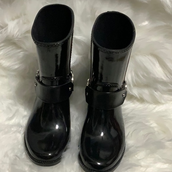 🆕👢MICHAEL KORS ankle 🌧 boot black👢☔️🖤Size 6W - Picture 4 of 13